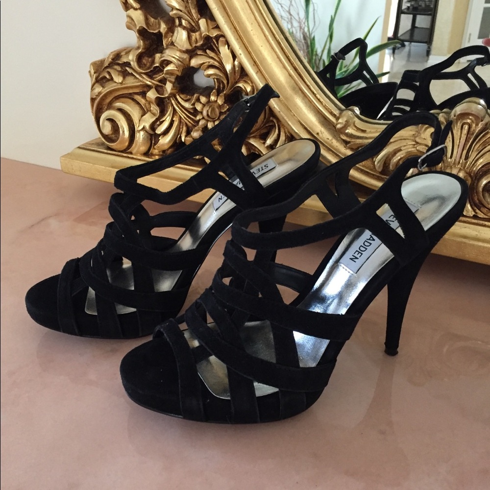 Steve Madden Black Suede Sandals
